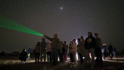 В Приволжском районе организовали наблюдение звёздного неба в телескоп 