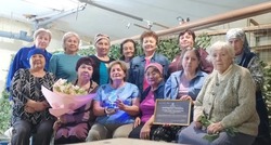 Жители Приволжского района продолжают плести маскировочные сети