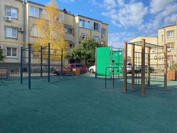 В селе Растопуловке появилась новая спортплощадка 