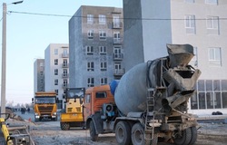Глава Приволжского района оценил ход строительства домов для переселенцев 