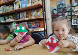 Малыши Приволжского района знакомятся с библиотекой