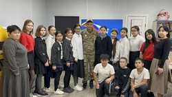 Для приволжан прошла встреча с ветераном СВО Азаматом Саткановым