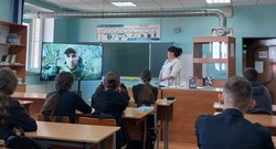 Для приволжан прошли акция «За мир на Земле!» и экскурсии по городу 
