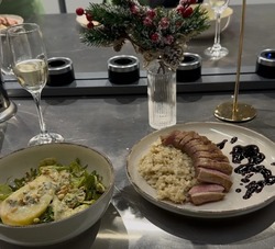 В Роспотребнадзоре рассказали, как избежать пищевого отравления в праздники