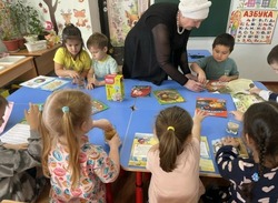 В приволжских библиотеках с читателями говорят о самоопределении и здоровье