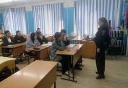 С приволжскими учащимися и педагогами говорят про «Безопасные каникулы»