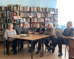 Для приволжан прошел литературный час «Жди меня…» 