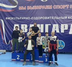 Приволжане завоевали награды на турнире по вольной борьбе и компьютерному спорту