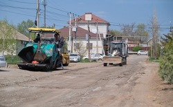 На улице Новая в поселке Новоначаловский уложат асфальтовое покрытие