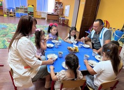В приволжском детском саду провели акцию «Завтрак с родителями»