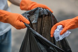 Российский президент подписал закон о раздельном сборе мусора