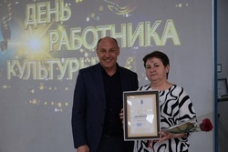 Глава Приволжского района поздравил работников культуры с праздником 