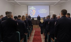 Астраханские сотрудники уголовного розыска отмечают профессиональный праздник