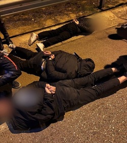 Приволжские полицейские задержали троих наркокурьеров с прегабалином