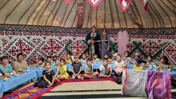 Бирюковские школьники побывали на экскурсии в культурном центре имени Курмангазы
