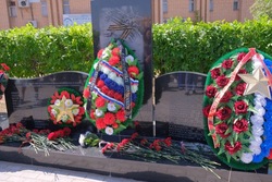 В Приволжском районе открыли мемориал погибшим воинам 