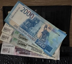 С 1 января в России страховые пенсии по старости проиндексируют на 7,6% 