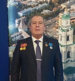 Астраханец Дамир Безруков рассказал о своей жизни и творчестве 