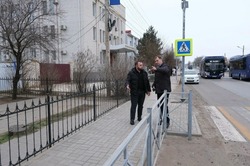 В Приволжском районе занимаются обустройством пешеходных переходов