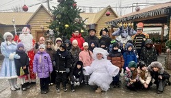 Приволжане стали участниками новогодних праздников и представлений  