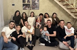 Жительница Приволжского района встречает 80-летний юбилей