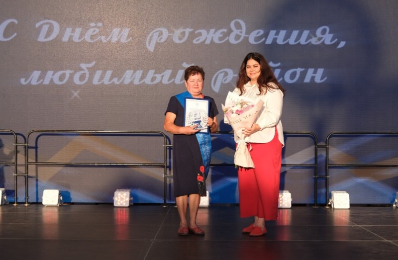 В День Приволжского района чествовали почётных граждан 