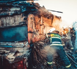В приволжском посёлке Садовый произошёл пожар 