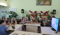 Приволжские читатели совершили «Прогулки по городу Астрахани»